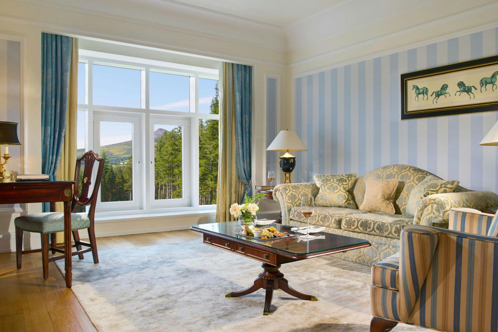 파워스코트 호텔, 오토그래프 컬렉션 에니스케리 외부 사진 A living room at the hotel