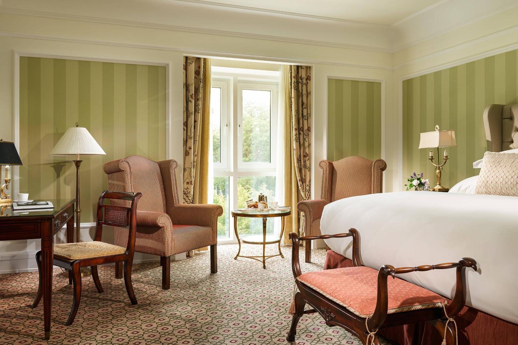파워스코트 호텔, 오토그래프 컬렉션 에니스케리 외부 사진 A room at the Four Seasons Hotel
